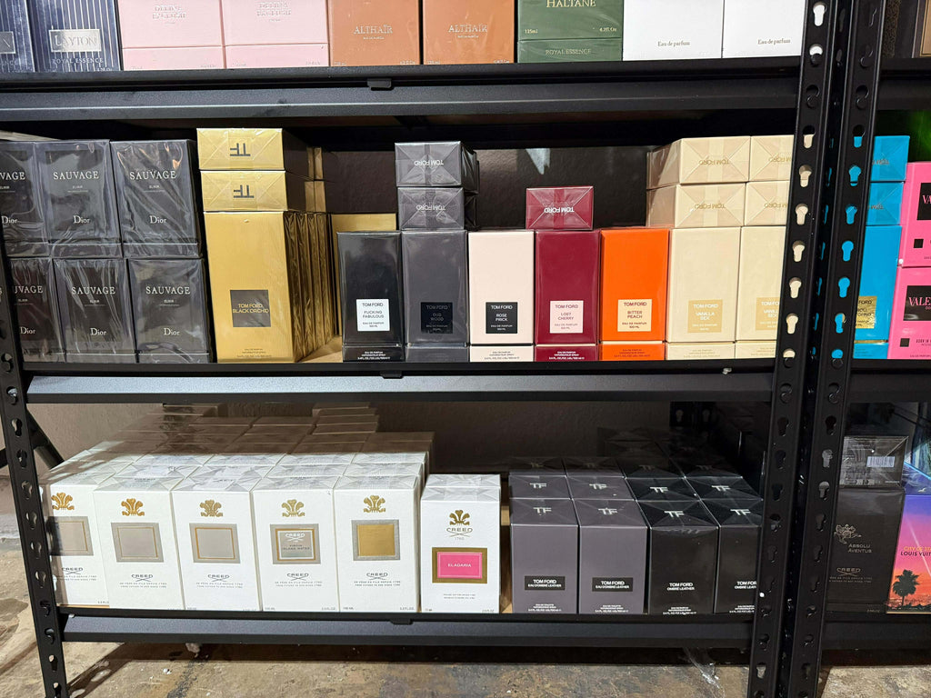 Packages of 10 selected perfumes